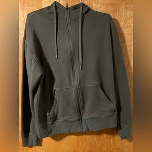 Hylete size Large zip up